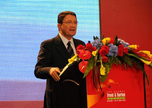 世界旅游组织秘书长塔勒布·瑞法出席大会并致辞